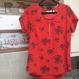 TEMPTED | Shortsleeve Floral Blouse (XL)